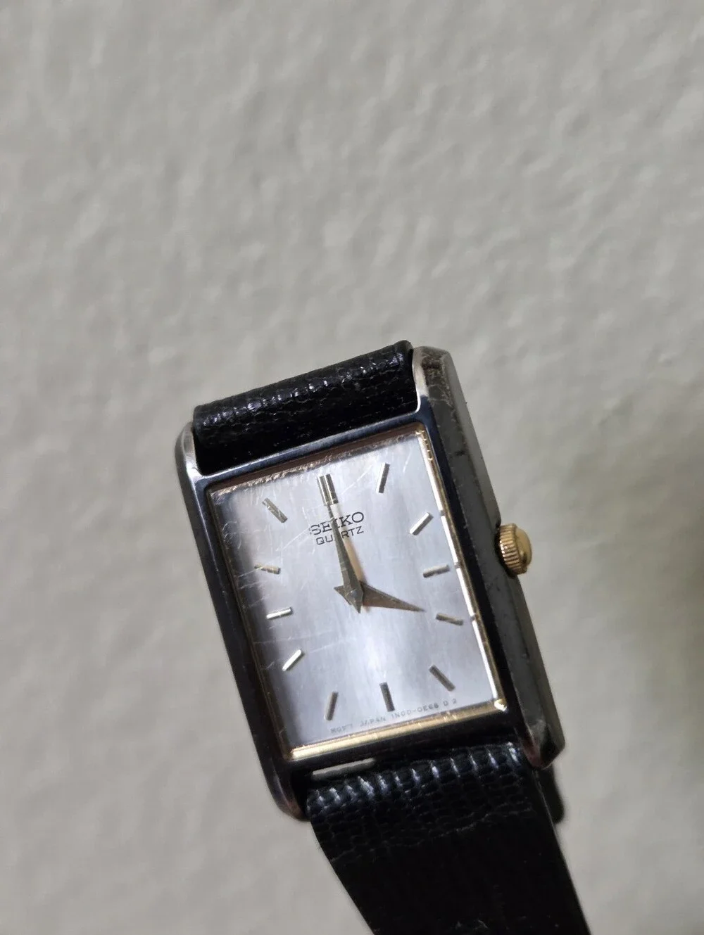 Vintage SEIKO Women’s Tank Watch 18mm Mother Of Pearl Dial 1N00-5C89 New Battery